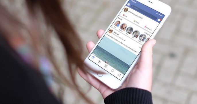 Potencjał relacji na Facebooku i Instagramie - czym są Stories?